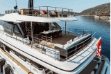 Custom Line Navetta 30